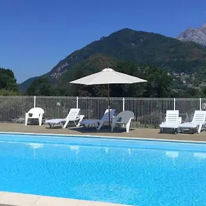 le-cosy-du-birdie-studio-4-personnes-avec-piscine-au.hotels-rhonealpes.com/